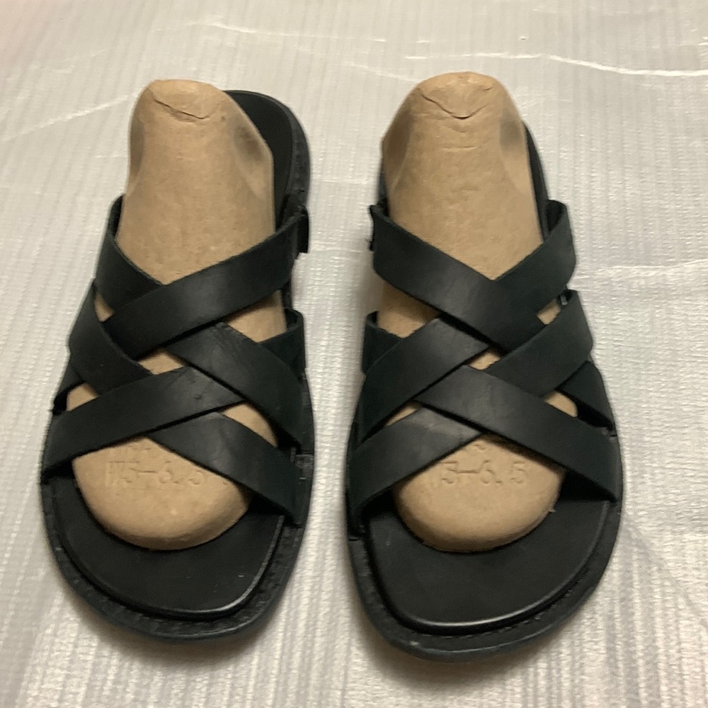 KEEN Leather Sandals ( US 7)